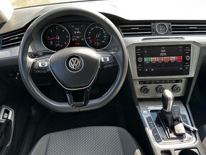 VW Passat B8 2.0TDi, r.2018, automat DSG, serviska, rozvody - 8