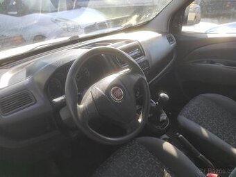 FIAT DOBLO 1,3 66kw r.v.2010 - 8