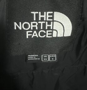 The North Face Zimní bunda černá - 8