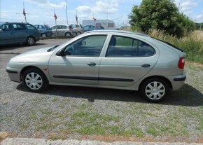 Renault Mégane 1,4 16V 70 kW KLIMA benzín manuál - 8