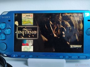 PSP 3000 Vibrant Blue + 39 her, CFW hack a 64GB karta - 8