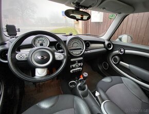 Mini Cooper Clubman 1.6 D - 8