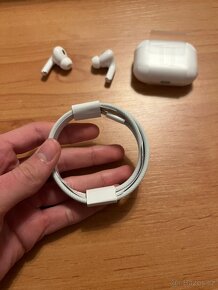 Apple Airpods Pro 2 - 8