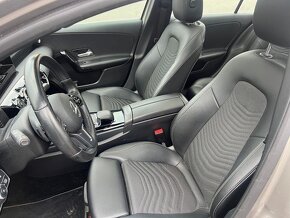 Mercedes-Benz A 180 d DCT rok 09/2019 - 8