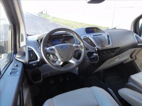 Ford Tourneo Custom 2.2TDCi 114kW 2014 121566km 8.MÍST NAVI - 8