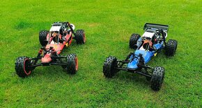 Predám ČISTO NOVÉ 1:5 BENZÍNOVÉ RC auto Rovan Baja 5b MODRÉ - 8