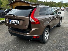 Volvo XC60 2.4D 20v, r.2011 4x4, rozvody, pěkný stav - 8