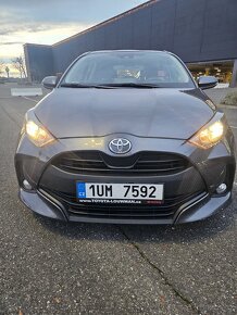 Toyota Yaris 1.5 i ,ČR, záruka ,2023 TOP STAV - 8