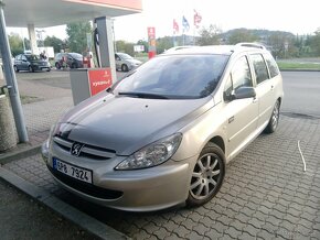 Prodám veškeré náhradní díly z vozidel peugeot 307 - 8