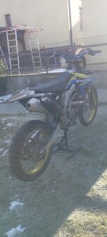 Suzuki RMZ 450 - 8