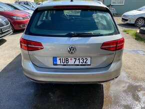 Volkswagen Passat, 2,0 TDi 110kw 4motion,Highline - 8