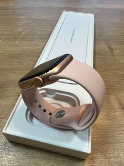 Apple Watch SE Gold Alu Pink - 8