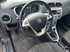 Lancia Delta 2010  1.4 - 8