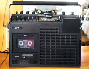 JCV model 3070 - RADIO-TV-CASSETTE RECORDER - 8