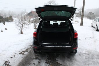 Volkswagen Touareg 3,0 V6TDi, DSG,4x4,1 Majitel - 8