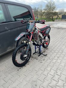 Honda CRF250R - 8