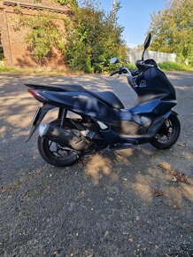 Honda pcx 125 - 7/2024 - jen 600 km - 8