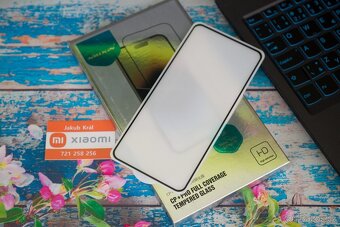 Tvrzené sklo Nillkin pro Xiaomi, Redmi nebo Poco - 8