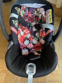 Cybex Z i-size Spring blossom dark se zakladnou - 8