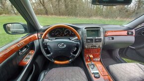 Lexus LS 430 - 8