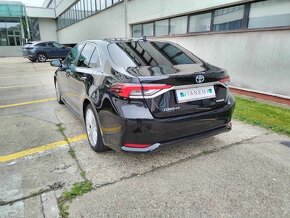 Toyota Corolla 1.8 Hybrid Selection, DPH - 8