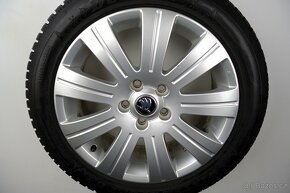 Škoda Octavia Superb - Originání 17" alu kola - Zimní pneu - 8