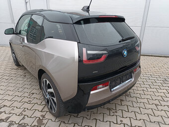 BMW i3 Lodge design , tepelné čerpadlo, velká naviagce - 8