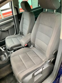 VW Touran 2.0 FSI - 8