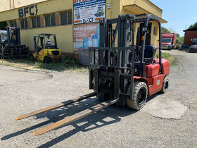 HC Forklift CPCD30, ISUZU diesel, triplex, r. 2011, 4038 mth - 8