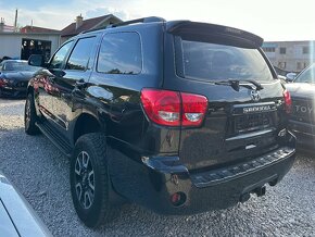 2016 Toyota Sequoia SR5 5,7 V8 LPG 4x4 7-miest podvozok +5cm - 8