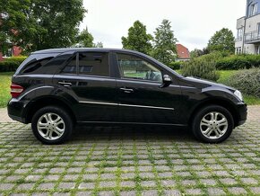 Mercedes-Benz ML 320 CDI Kůže Navi Xenony SUV 4x4 4Matic - 8