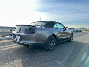 Ford Mustang 3.7V6 cabrio, samosvor - 8