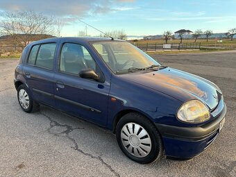 Renault Clio 1.2i - 8