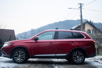 Mitsubishi Outlander 2.2 DI-D Instyle A/T - 8