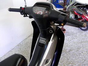 Skutr Moped Yuki SMILE 100 1.maj.jen 4tis.KM Zánovní STAV - 8