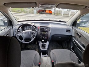 Hyundai Tucson 2.0i 4x4 - 8