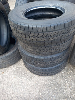 225/75R16C CELOROČNÍ PNEU - 8