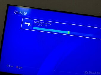 PLAYSTATION 4 PRO 1TB + PS VR + 11x HRA - 8