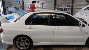 Mitsubishi Lancer EVO 7 2001 JDM LHD pěkné bez koroze, po GO - 8