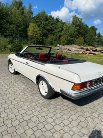 Mercedes-Benz Cabrio W123 230e - snížena cena - 8