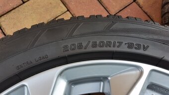 Zimní sada ALU DEZENT 5x114,3 R17 pneu 205/50/17 - 8