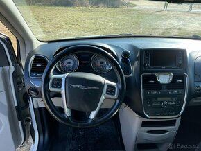 Chrysler Town & Country, 7 místné, A/T, TOP STAV - 8