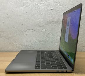 MacBook Pro 13” 2019/16GB RAM/Intel i7/512GB SSD/Záruka - 8