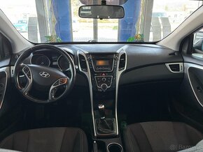 Hyundai i30 1.4 73kW,TAŽNÉ,ČR,SERVISKA - 8