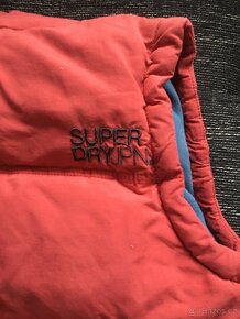 Dámská péřová vesta zn.Superdry vel.S - 8