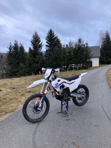 Husqvarna FC 350 Heritage 2023 - 8