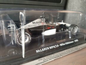 Formule 1 1:24 Premium Collectibles - 8