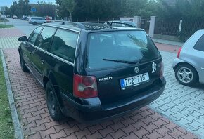 VW Passat 5.5 1.9 TDI rok 2004. Climatronic, tempomat - 8