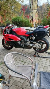 Honda cbr 1000rr - 8