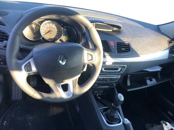 Renault Fluence 1.5 dci - 8